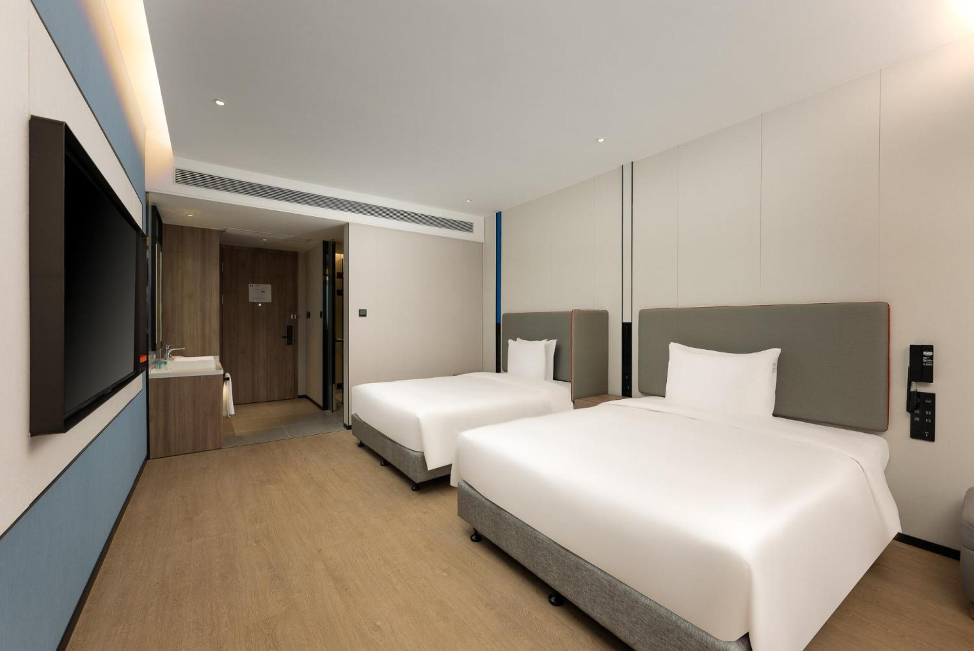 Holiday Inn Express Shanghai Jing'An Temple By Ihg Xangai Exterior foto